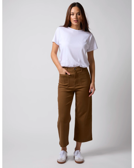 Dina Pant - Coffee