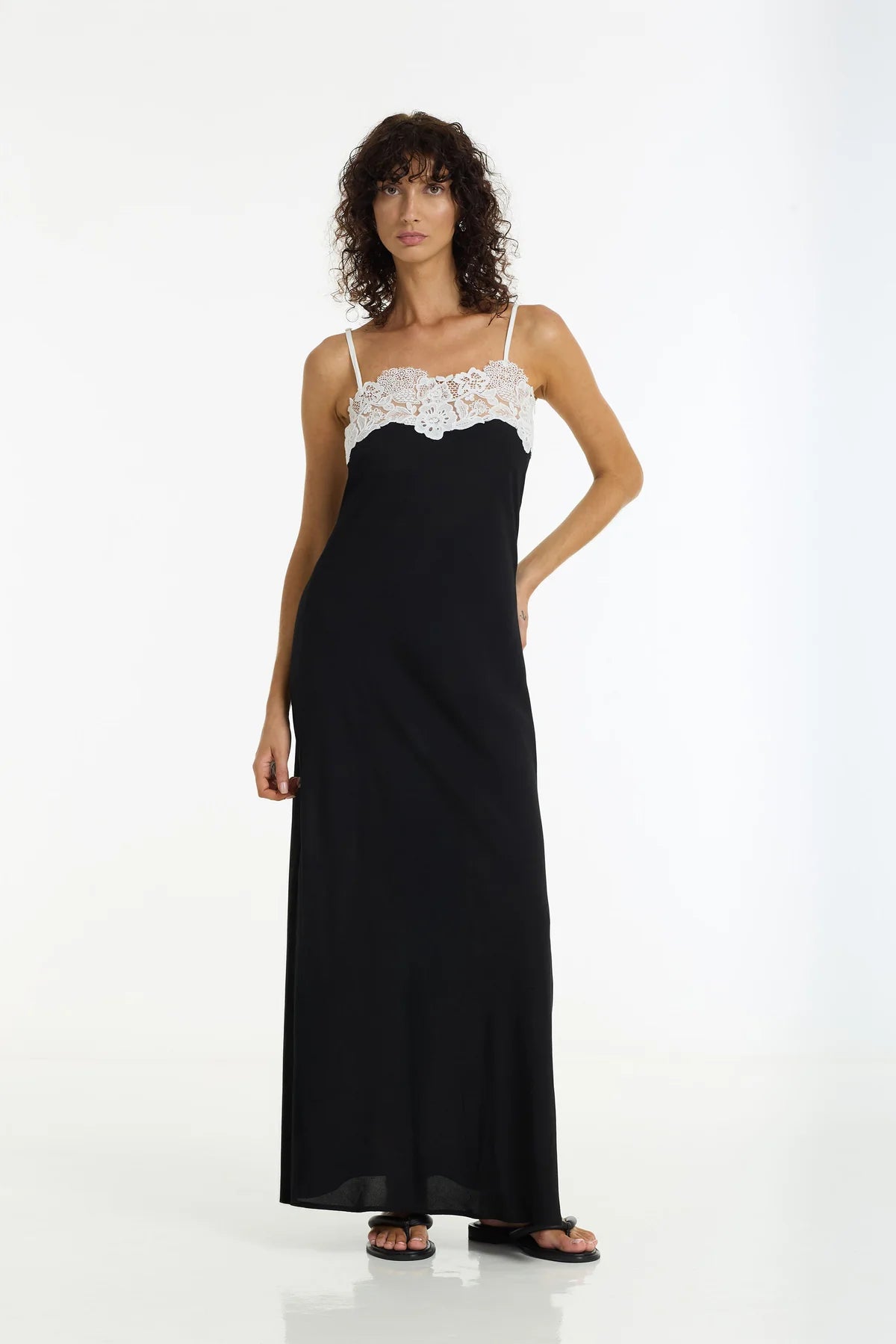 Aria Dress- Black/ Ivory Lace
