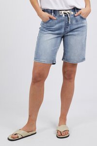 Foxwood Gabby Bermuda Short Light Blue