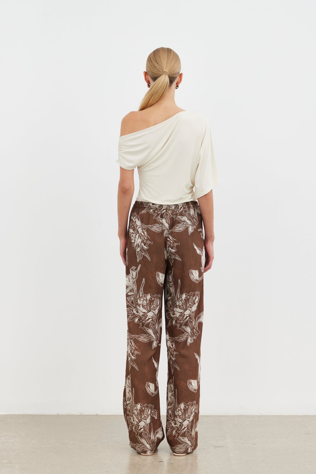 Arla Printed Pant-Choc Flower Power