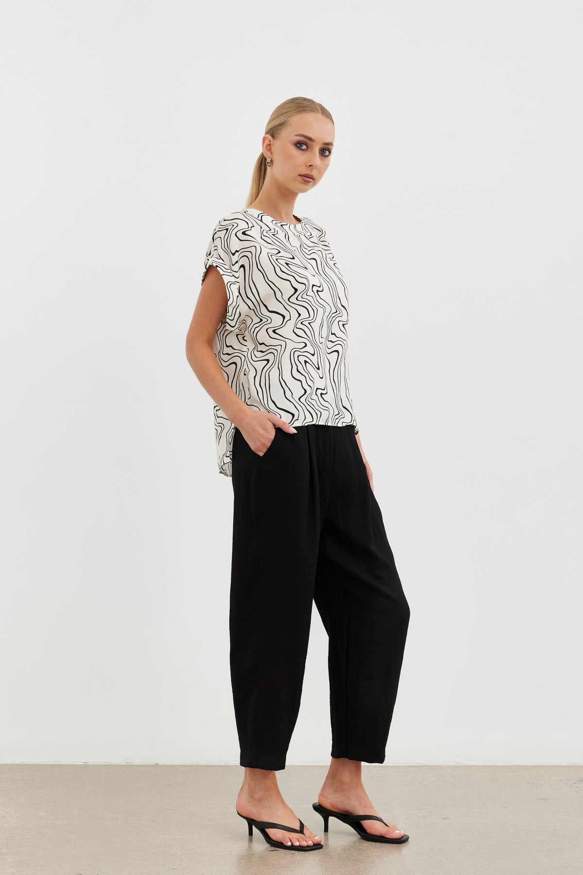 Eclipse Cuff Top