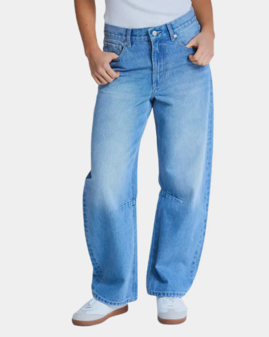 Carson Barrel Jean