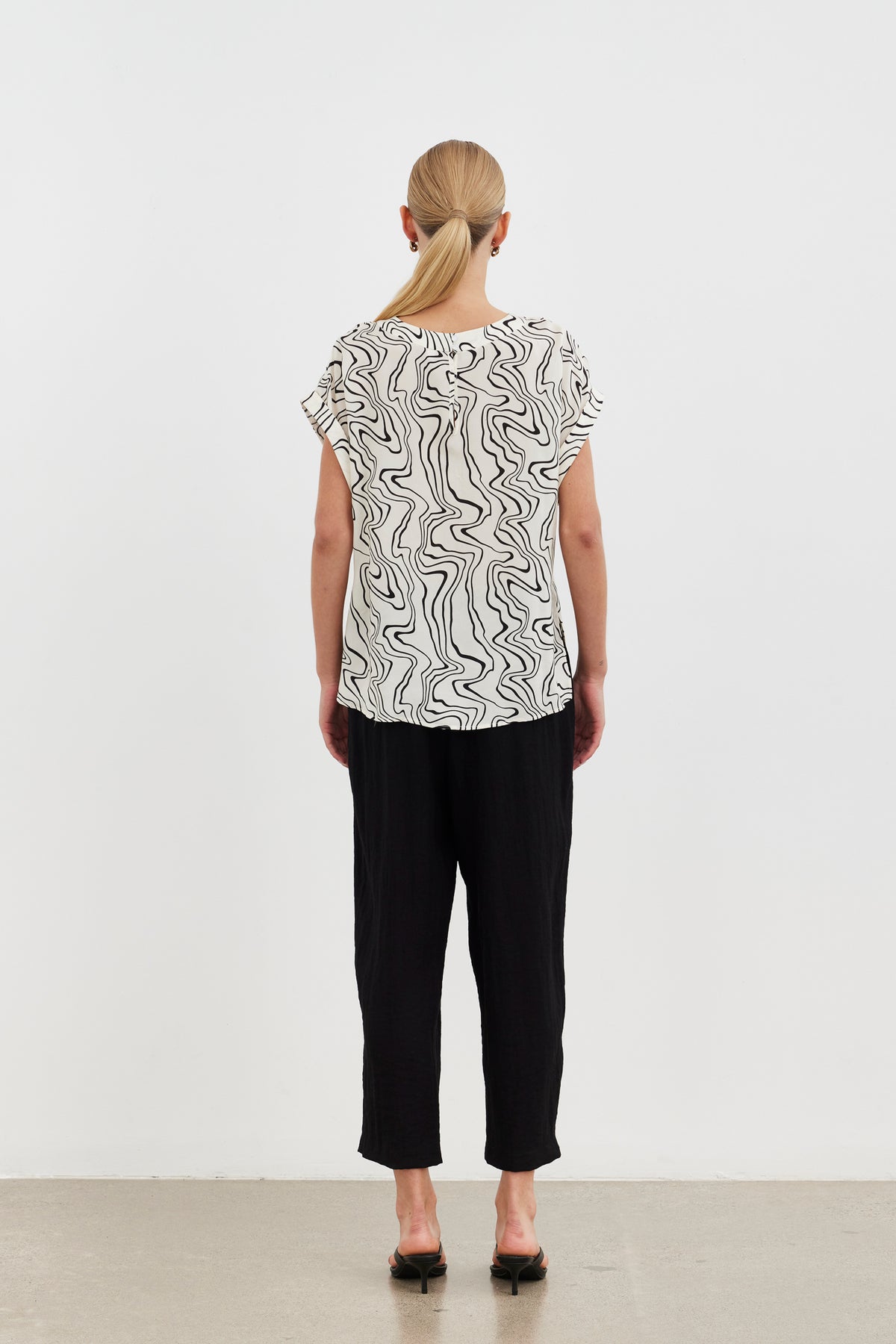 Eclipse Cuff Top