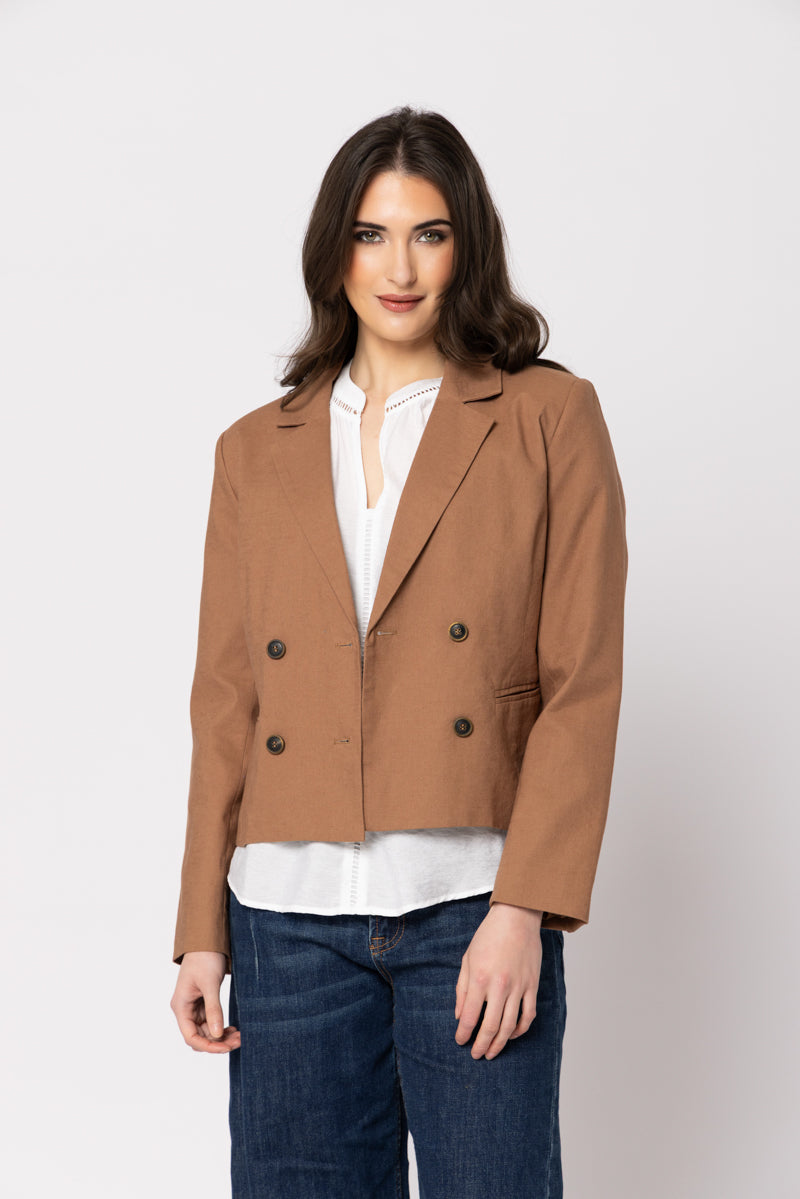 Audrey Blazer-Caramel