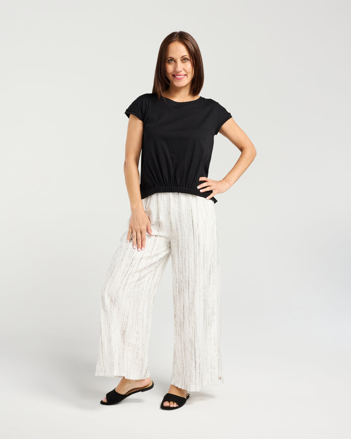 Thea Top-Black