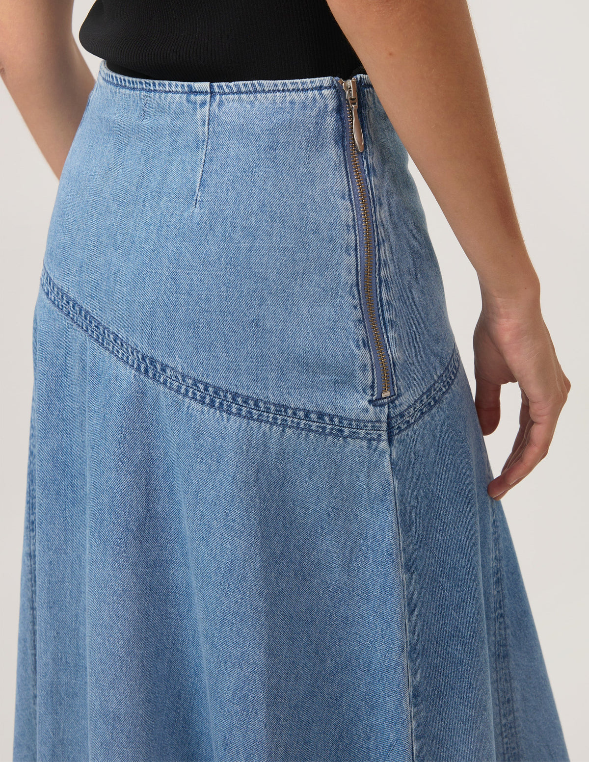 Hazel Skirt-Mid Blue