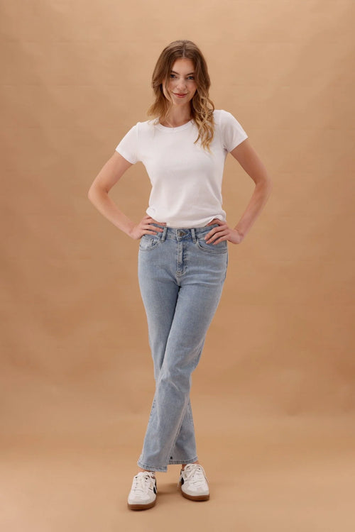 Ada Straight Leg Jean (Light Blue)