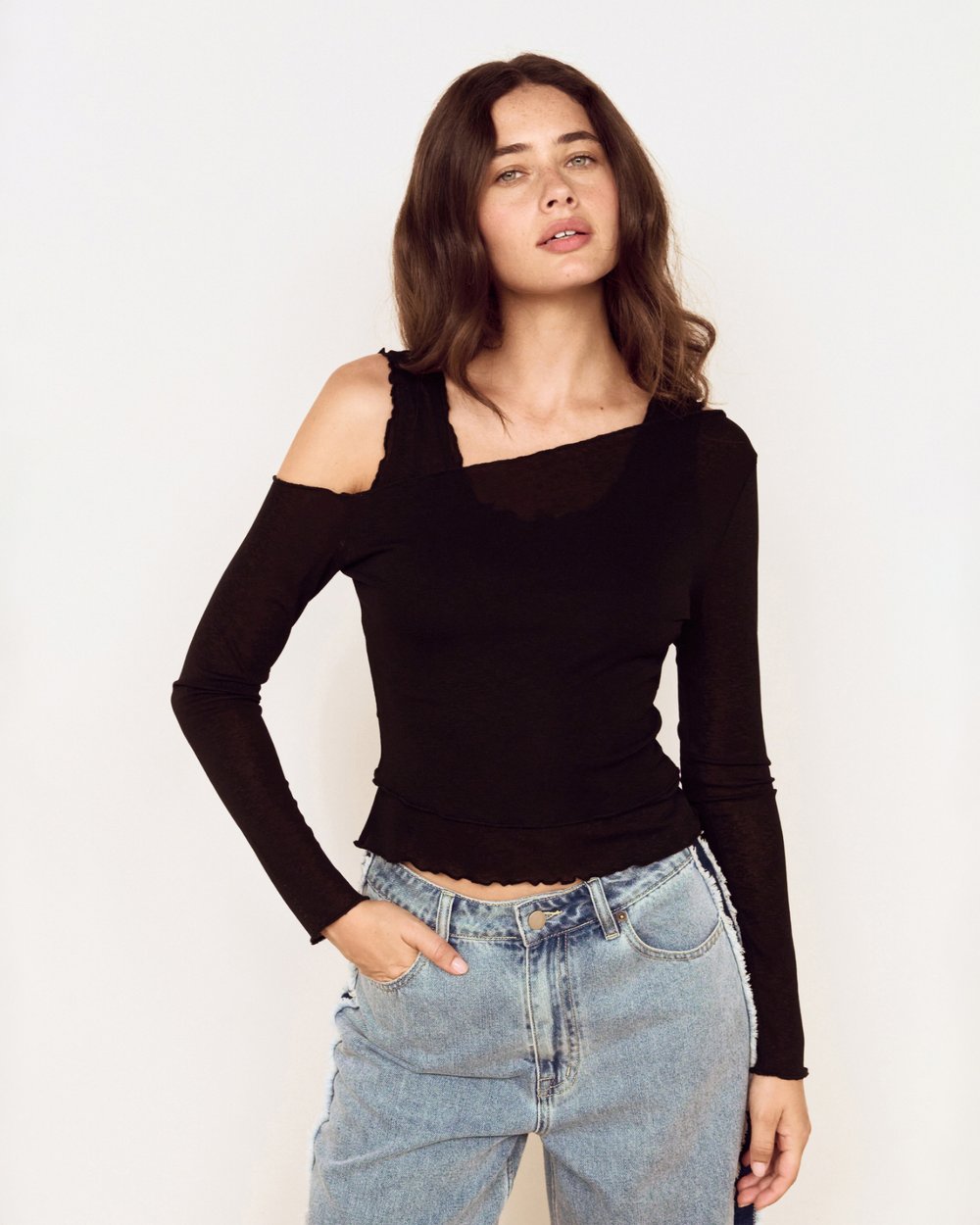 Gaia Layered Mesh Top (Black)