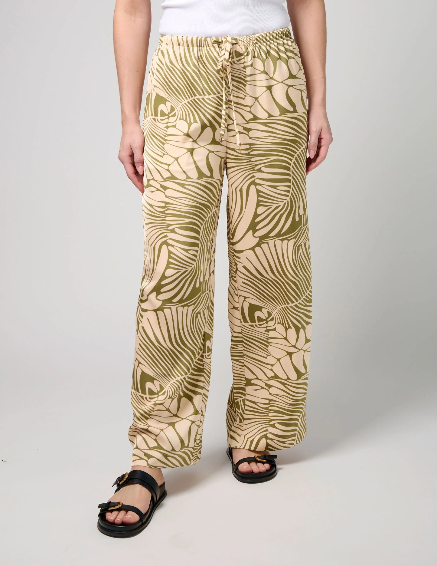 Alanis Pant - Monte Verde