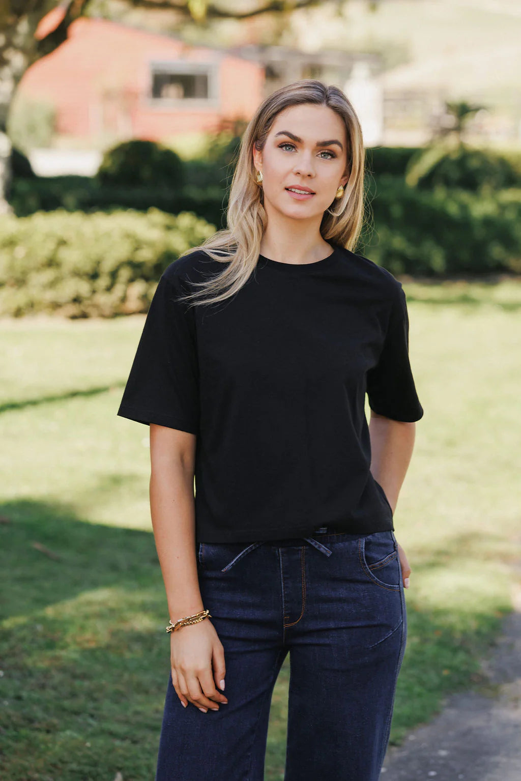 Becky Tee- Black