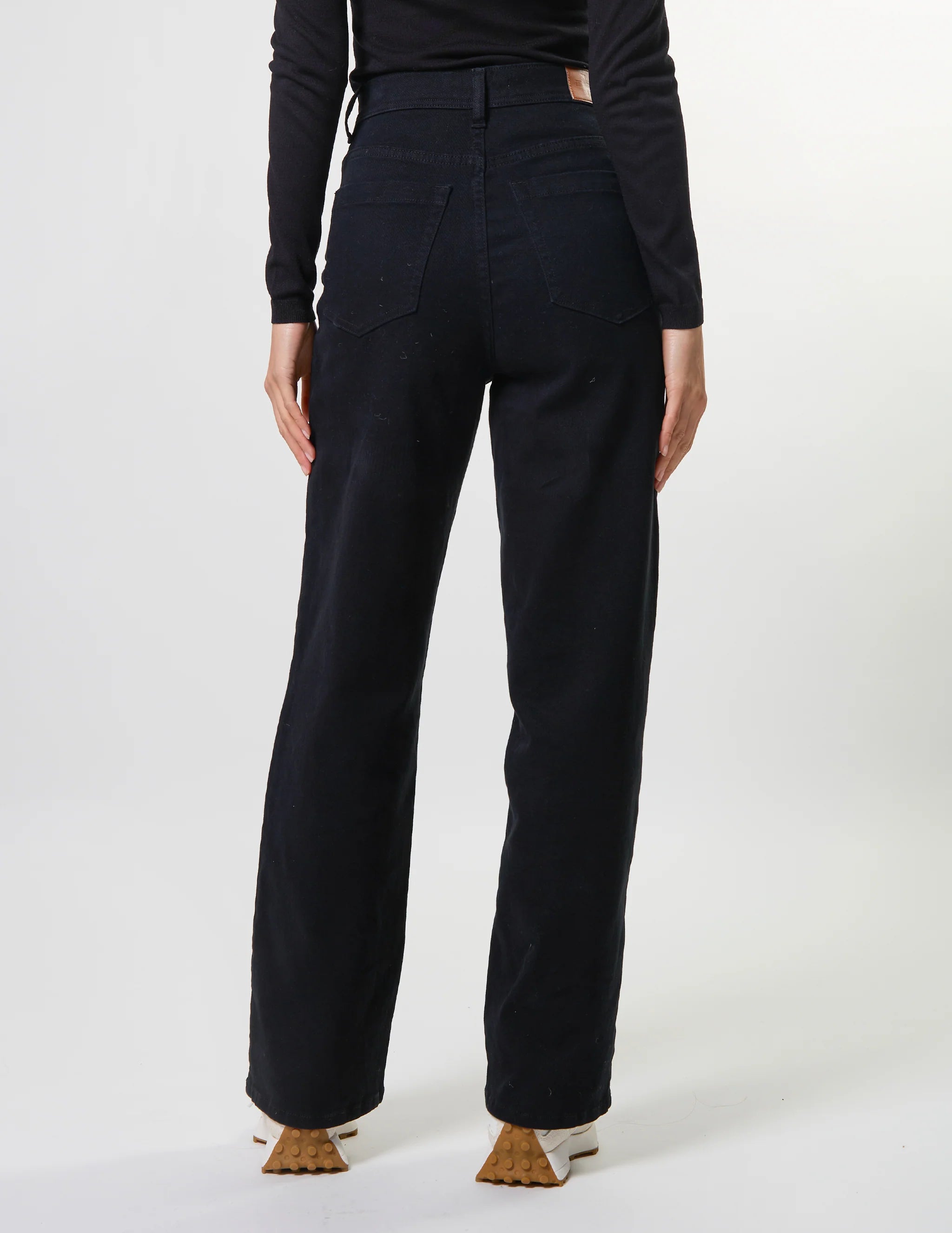 Dina Long Pant- -Black