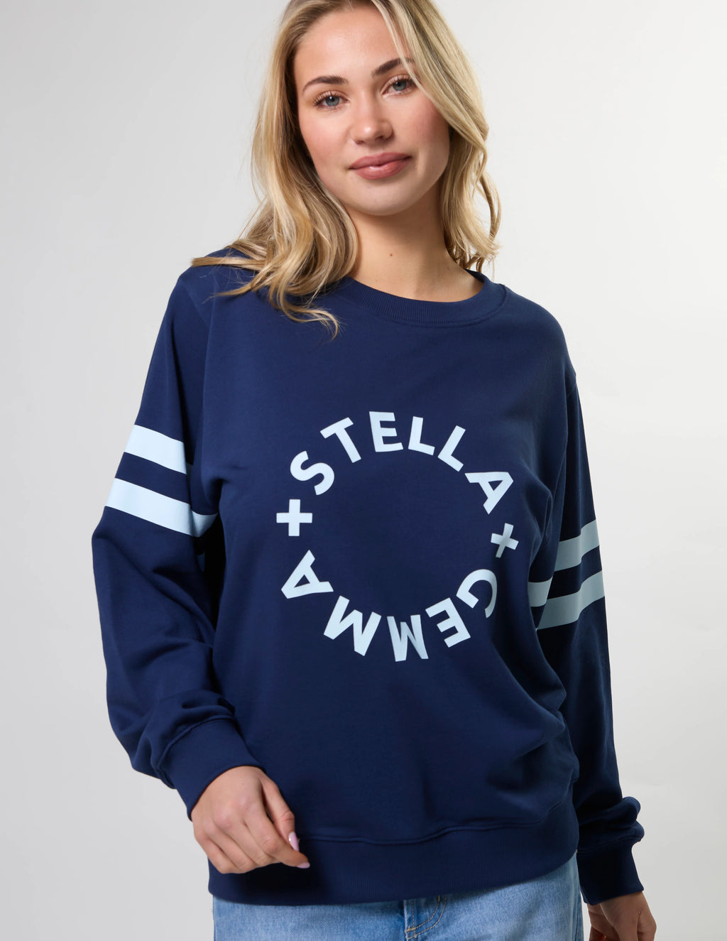 Essential Sweat (Navy)