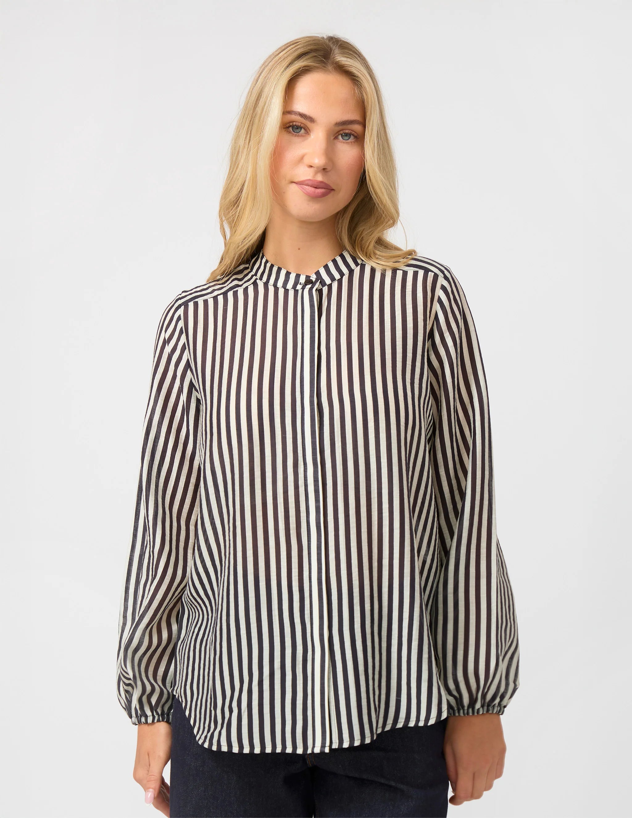 Faye Blouse- Black & White
