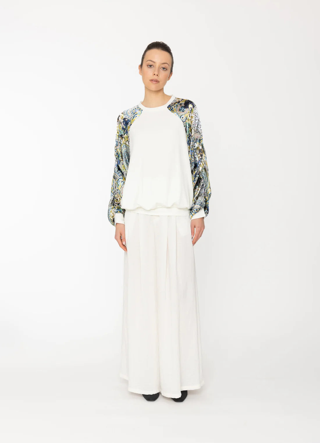 Juno Sweatshirt- Ivory